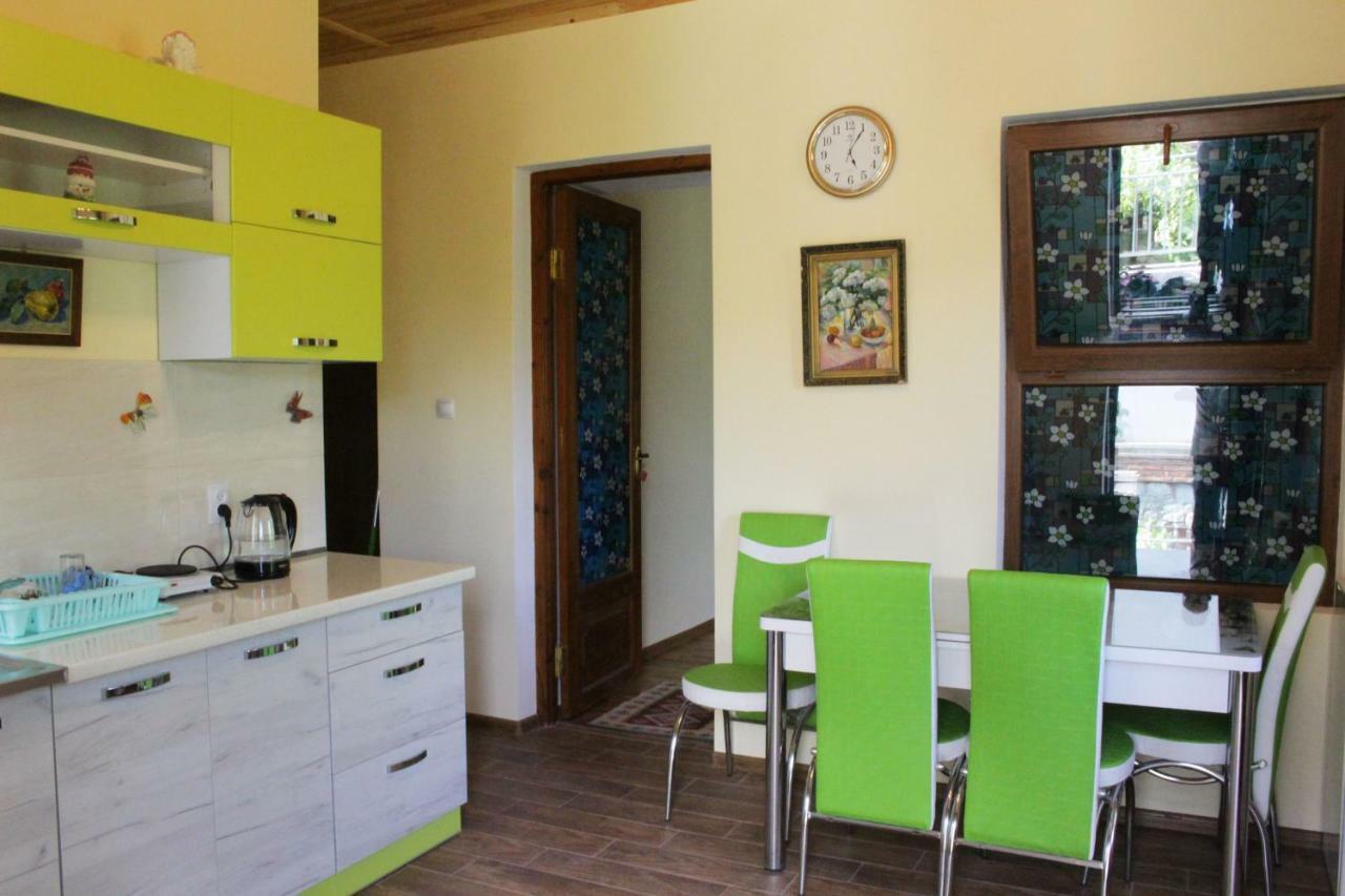 Old House Apartment With Garden Area Мцхета Екстер'єр фото